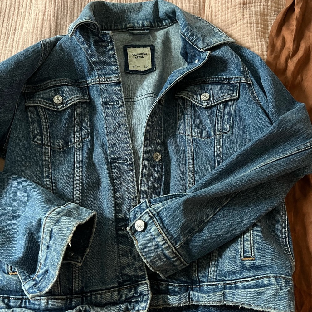Abercrombie & Fitch Jean Jacket
